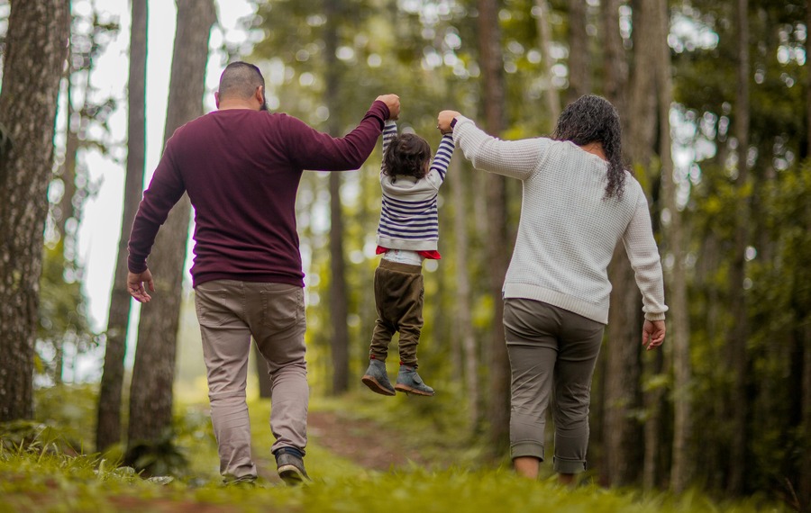 Child Support in Indonesia: A Guide for Foreigners