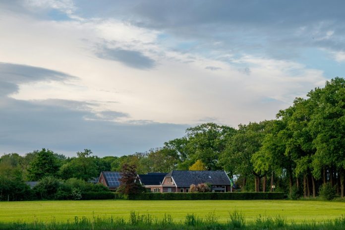 Prenup vs. Postnup in Indonesia: Property Rules for Foreigners