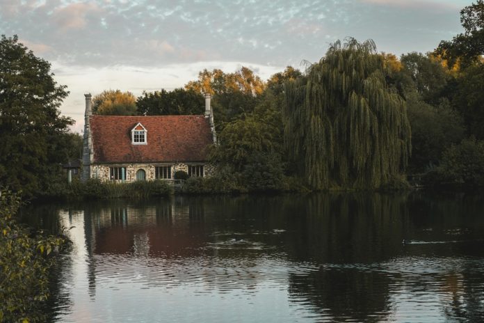 Can a Postnuptial Agreement Override Indonesian Property Laws?
