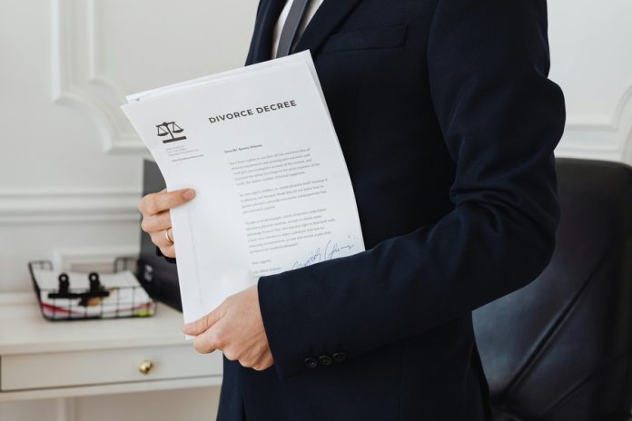 How to Modify a Divorce Settlement in Indonesia After It’s Finalized