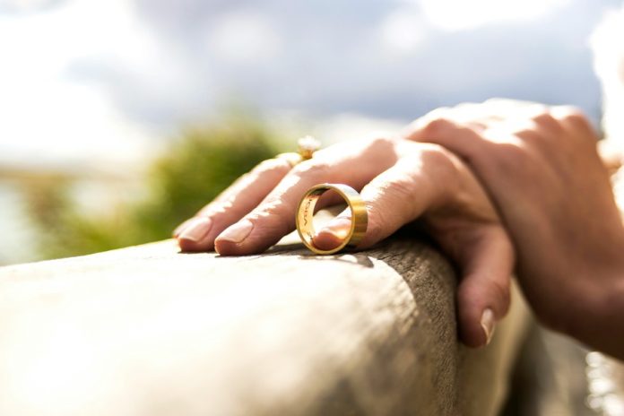 Should You Wait for Your Indonesian Spouse to File for Divorce First?