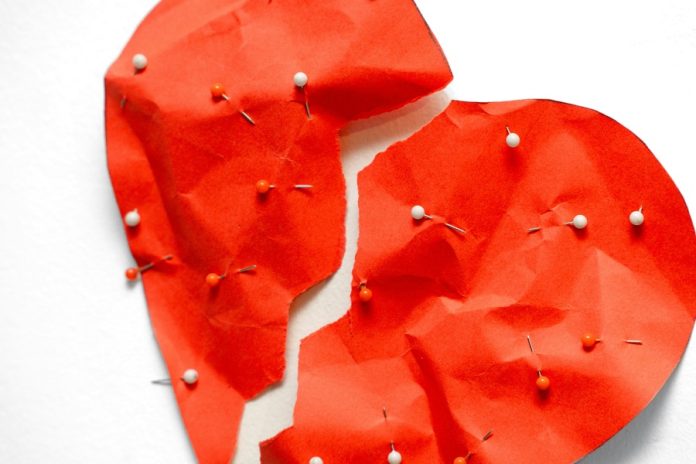 What to Do if Your Spouse Refuses to Sign Divorce Papers in Indonesia